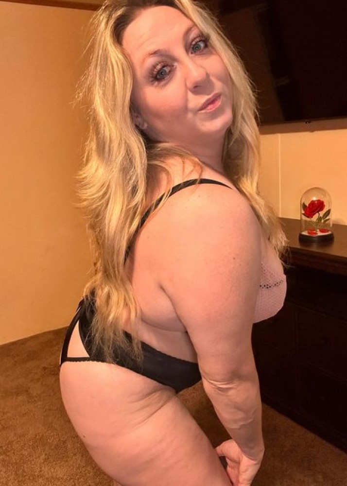 Индивидуалка Лена фото № 2 в городе Мценск